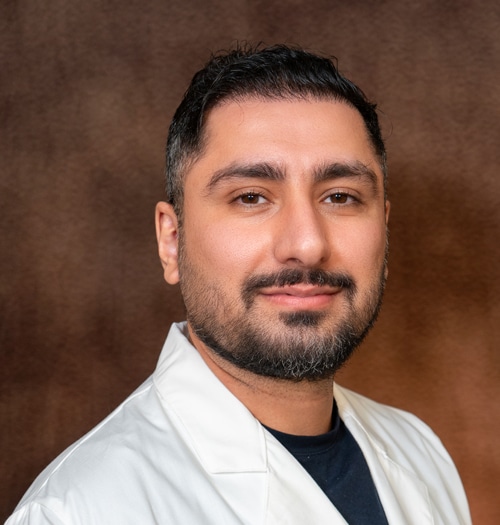 Muthanna Al-Ghuraibawi, MD
